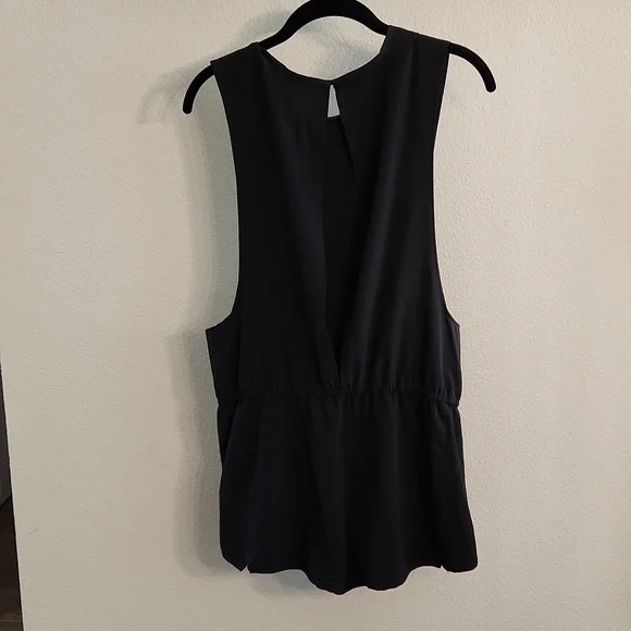 Hurley Cover-up - Picture 2 of 3